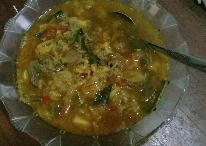 Tongseng Daging Sayur asam pedas