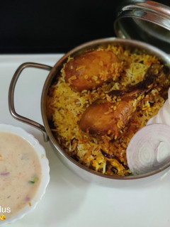 চিকেন বিরিয়ানি (chicken biriyani recipe in Bengali) রেসিপির প্রধান ছবি