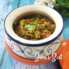 A picture of Green Gram/Sabut Hari Moong Khadi Daal.