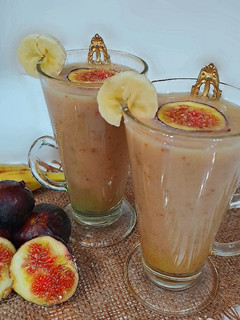 عکسی از دستور اسموتی انجیر و موز