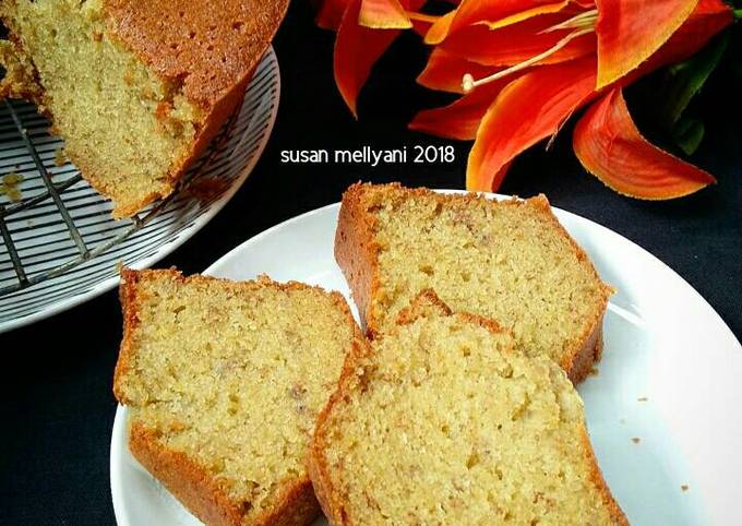 Cara Gampang Membuat Simple Banana cake moist, Bikin Ngiler