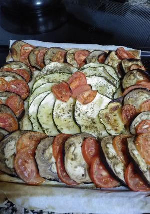 Una foto de Tarta salada con verduras