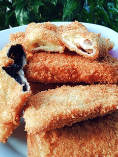 Foto resep Roti Goreng Isi Cokelat, Sosis Keju