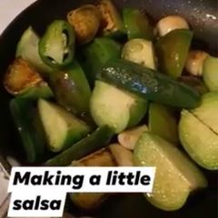 A picture of Salsa Verde.