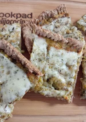Una foto de Tarta integral con brócoli