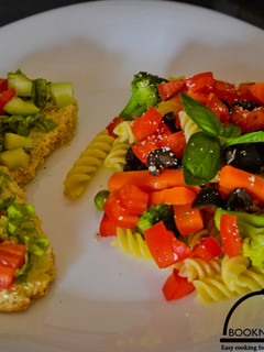 A picture of Fusilli Salad with Carrots & Broccoli.