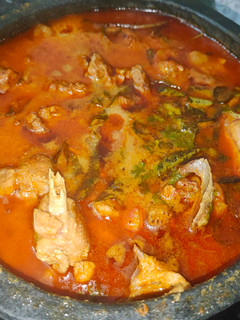 நாட்டுக்கோழி குழம்பு(country chicken curry recipe in tamil) செய்முறை முக்கிய புகைப்படம்
