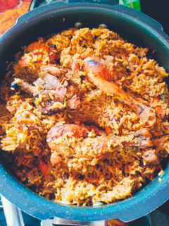 कुकर चिकन बिरयानी (cooker chicken biryani recipe in Hindi) रेसिपी मुख्य फोटो