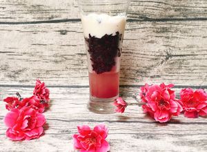 Hình của món Yoghurt Cơm Rượu Nếp Cẩm (Ya-Ua Cơm Rượu Nếp Cẩm).