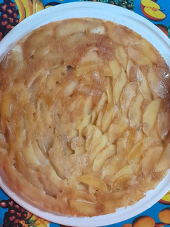 Una foto de Tarta de manzana invertida