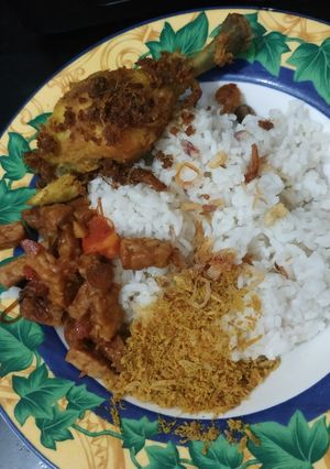 Foto resep Nasi uduk rice cooker simple enak