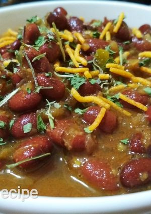 A picture of Rajma Masala or kidneybeans Curry.