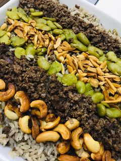 صورة لوصفة 😋 رز بفول غير شكل 😋