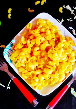 वेजिटेबल मैक्रोनी (vegetable Macaroni recipe in Hindi) रेसिपी मुख्य फोटो