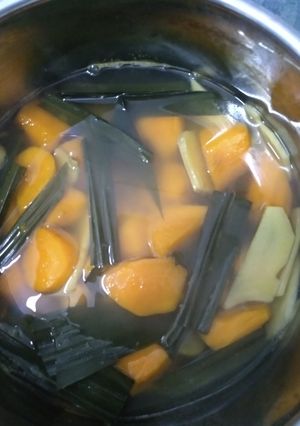 Foto resep Sup ubi kuning #tantangan akhir tahun #masakditahunbaru