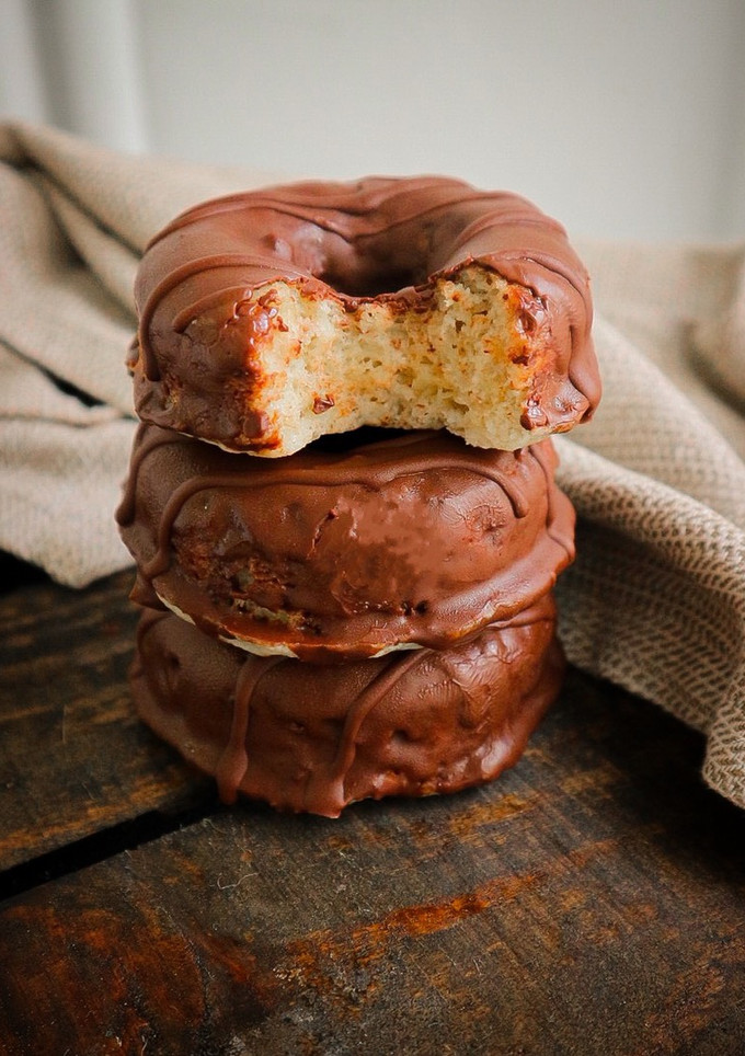 Una foto de Donuts con 3 ingredientes en microondas 🦥
