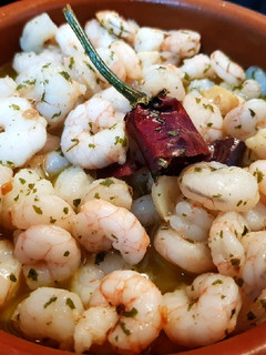 Una foto de Gambas al ajillo