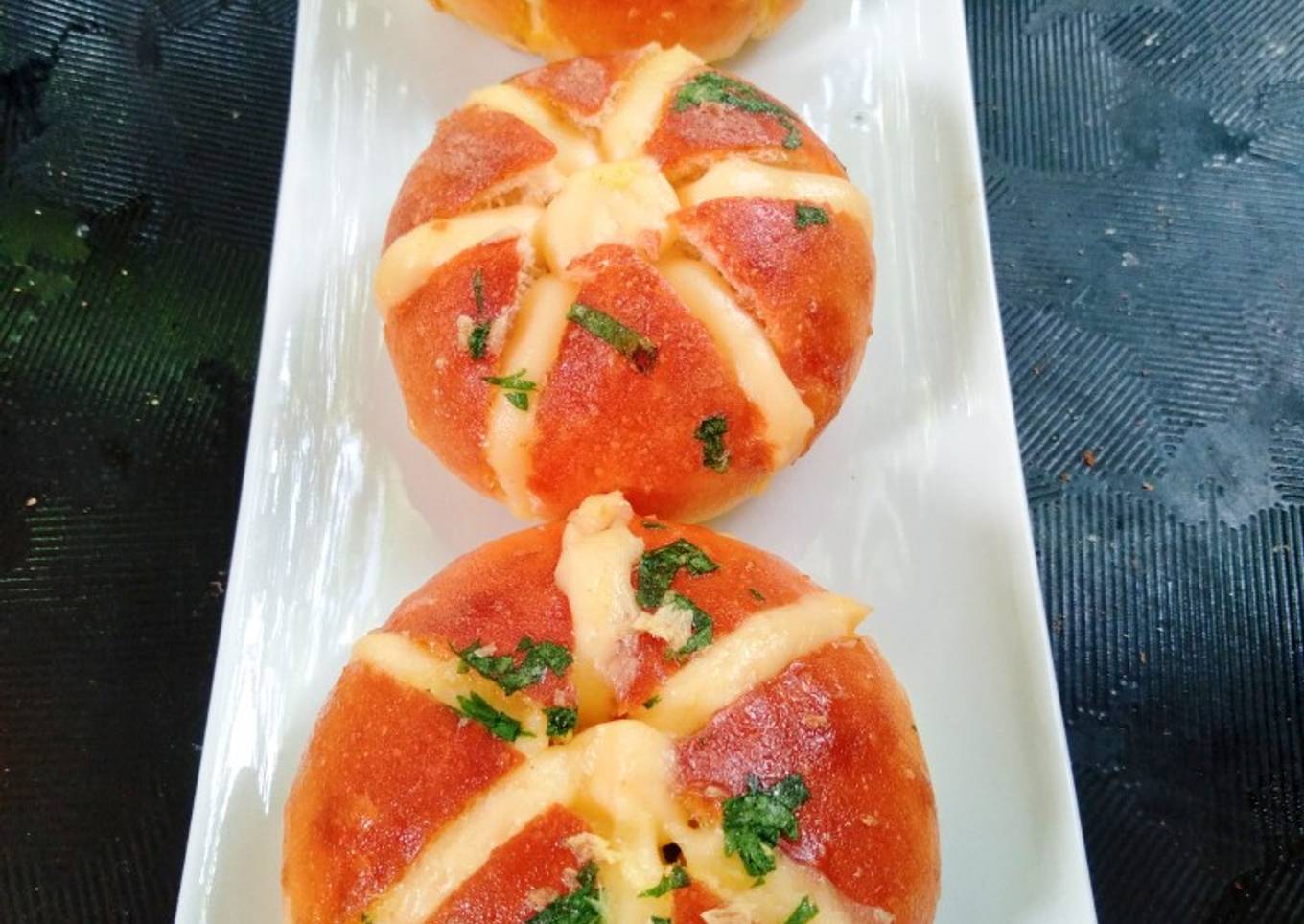 Korean garlic cheese bread with bechamel sauce