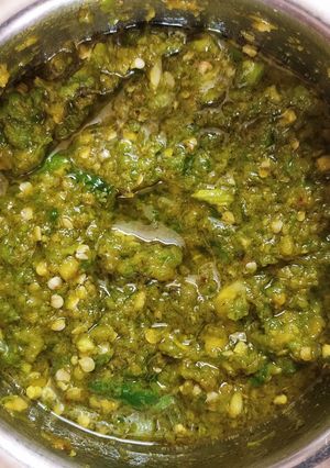 ઠેચો(thecho recipe in gujarati) રેસીપી મુખ્ય ફોટો