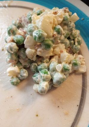 A picture of English Pea Salad.