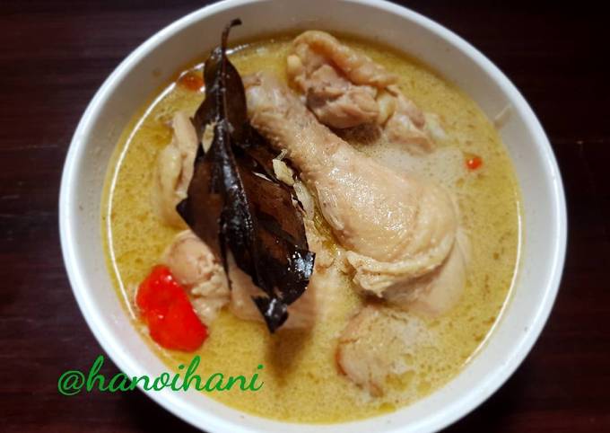 Opor Ayam Simpel