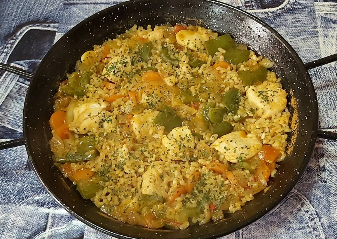 Arroz integral con pollo al curry