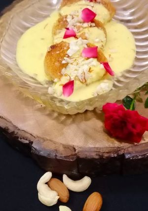 A picture of Shahi tukda.