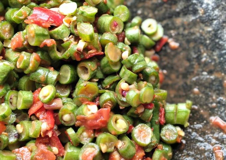 Masakan Unik Pencok Kacang Panjang Ala Warung