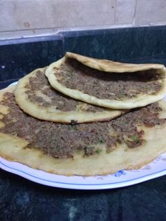 صورة لوصفة صفيحه لحم وجبنه