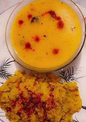 लहसुनी खिचड़ी और लहसुनी कढ़ी (lahsuni khichdi aur lahsuni kadhi recipe in Hindi) रेसिपी मुख्य फोटो
