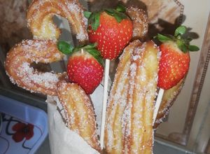 Une photo de Churros espagnol facile et rapide
