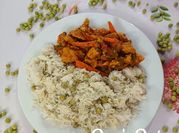 A picture of green biryani
