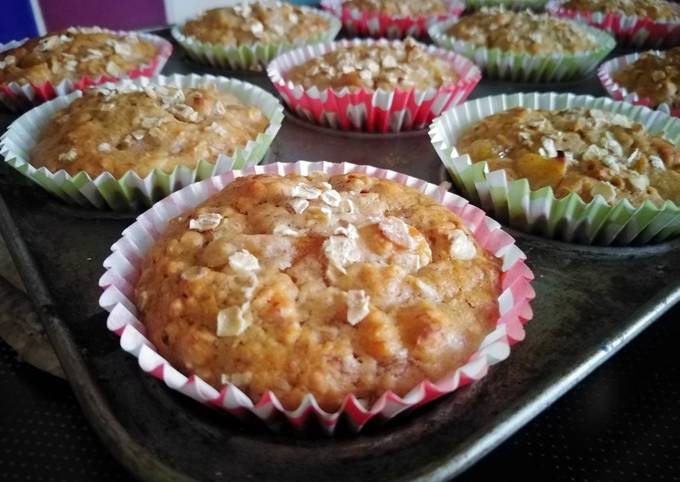 Vickys Peach & Oat Breakfast Muffins, GF DF EF SF NF