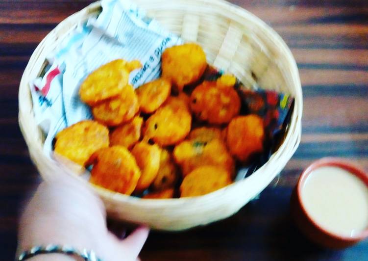 Steps to Prepare Perfect Dal pakora (lentil fritters)