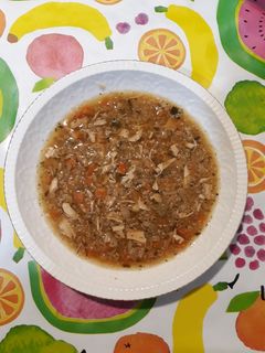 Una foto de Sopa de miso rojo con quinoa y pollo al horno