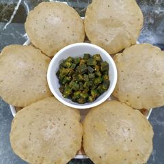 A picture of Puri.