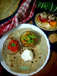 बाजरे की रोटी (bajre ki roti recipe in Hindi) रेसिपी मुख्य फोटो