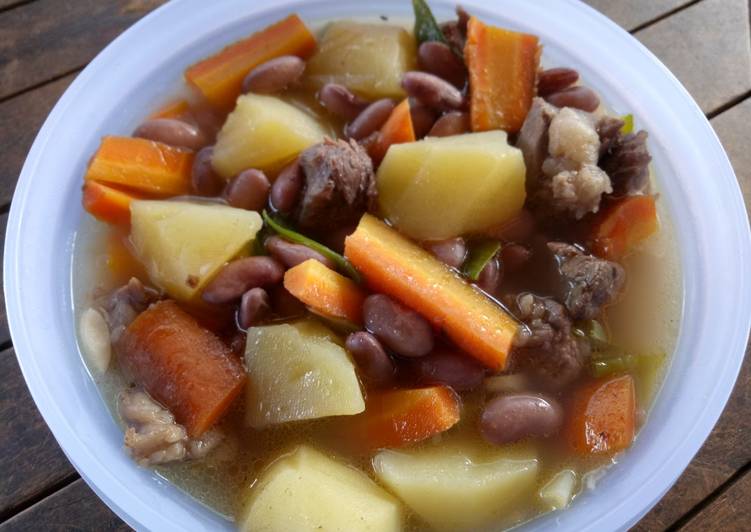 Sup Daging Kacang Merah