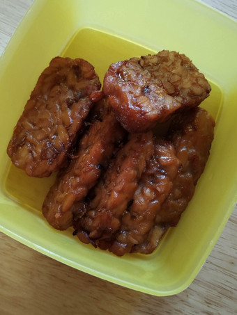 Bagaimana Menyiapkan Tempe Bacem, Menggugah Selera