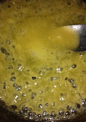 Una foto de Salsa de mandarina con un toque de mezcal oaxaqueño