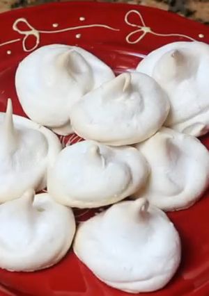 Una foto de Besos de merengue