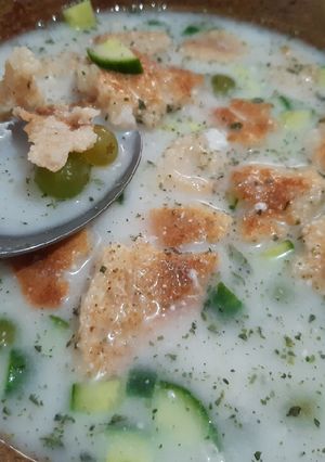 عکسی از دستور آب دوغ خیار انگور🥛🥒🍇