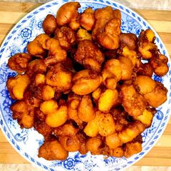 Meethe Pakore /Meethe Gulgully recipe A picture of Meethe Pakore /Meethe Gulgully recipe.