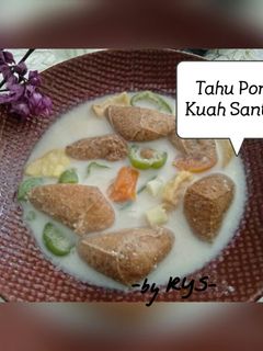Foto resep Tahu Pong Kuah Santan