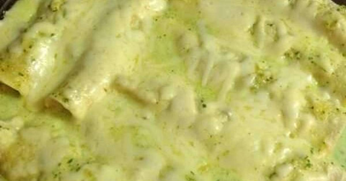 Enchiladas suizas con cilantro y crema Receta de Recetas Fáciles - Cookpad
