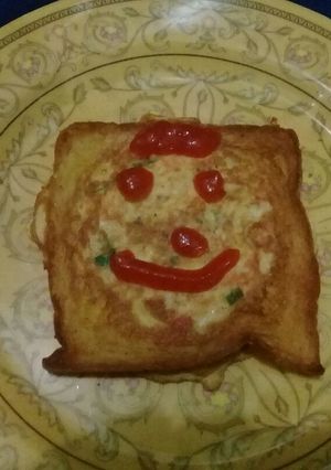 Foto resep Eggs in a hole...🍞🍳