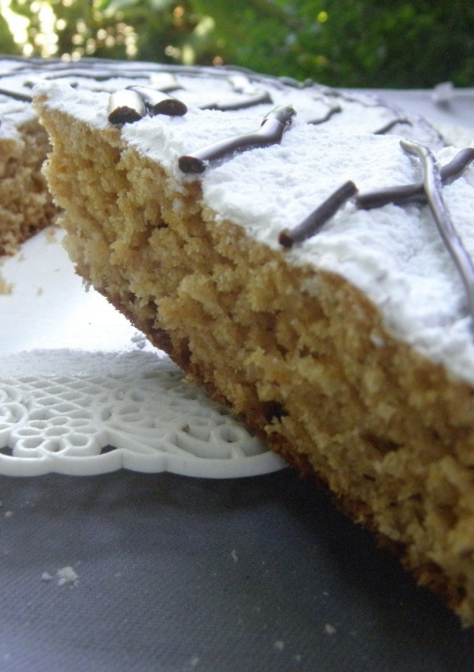 Una foto de Torta de dulce de leche argentina