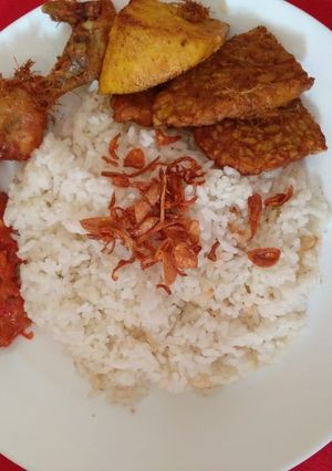 Foto resep Nasi uduk rice cooker