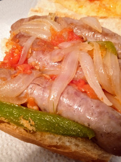 Una foto de Bocata de longanizas