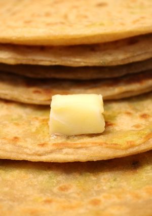 A picture of Aloo Paratha.